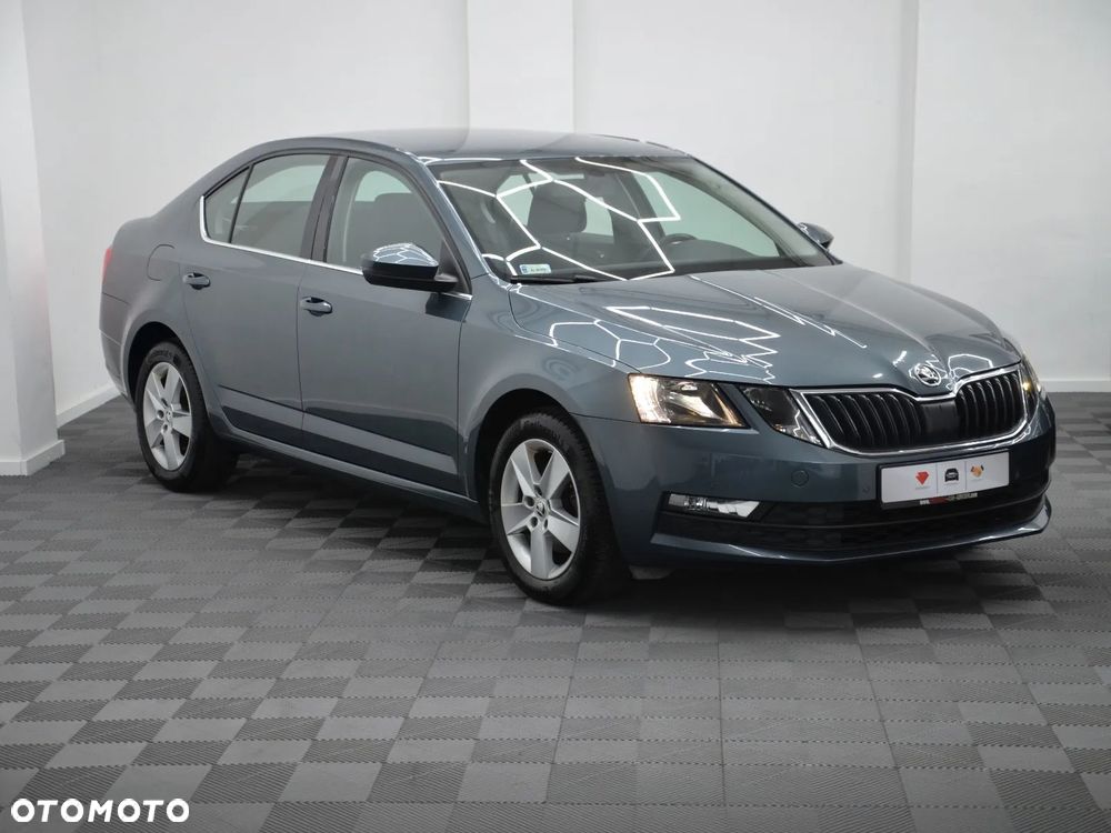 Skoda Octavia - 1