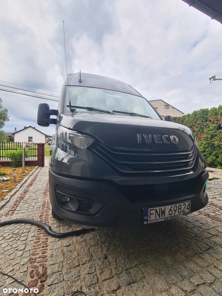 Iveco 35s18 - 10