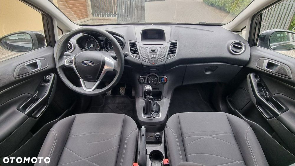 Ford Fiesta - 11