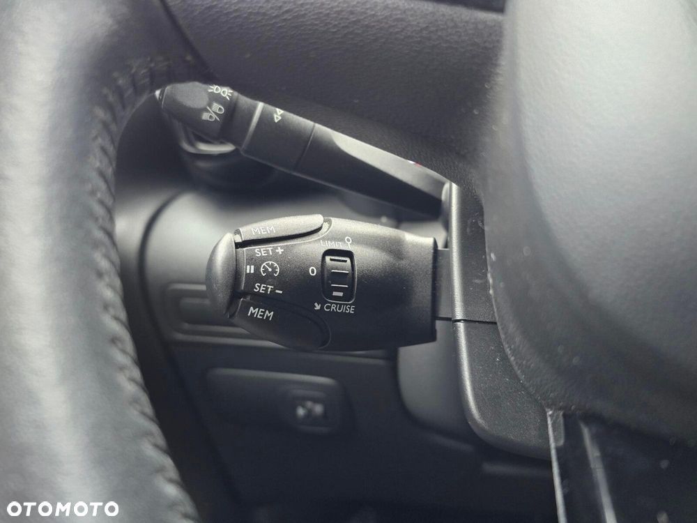 Citroën C3 Aircross 1.2 PureTech GPF Shine S&S EAT6 - 21