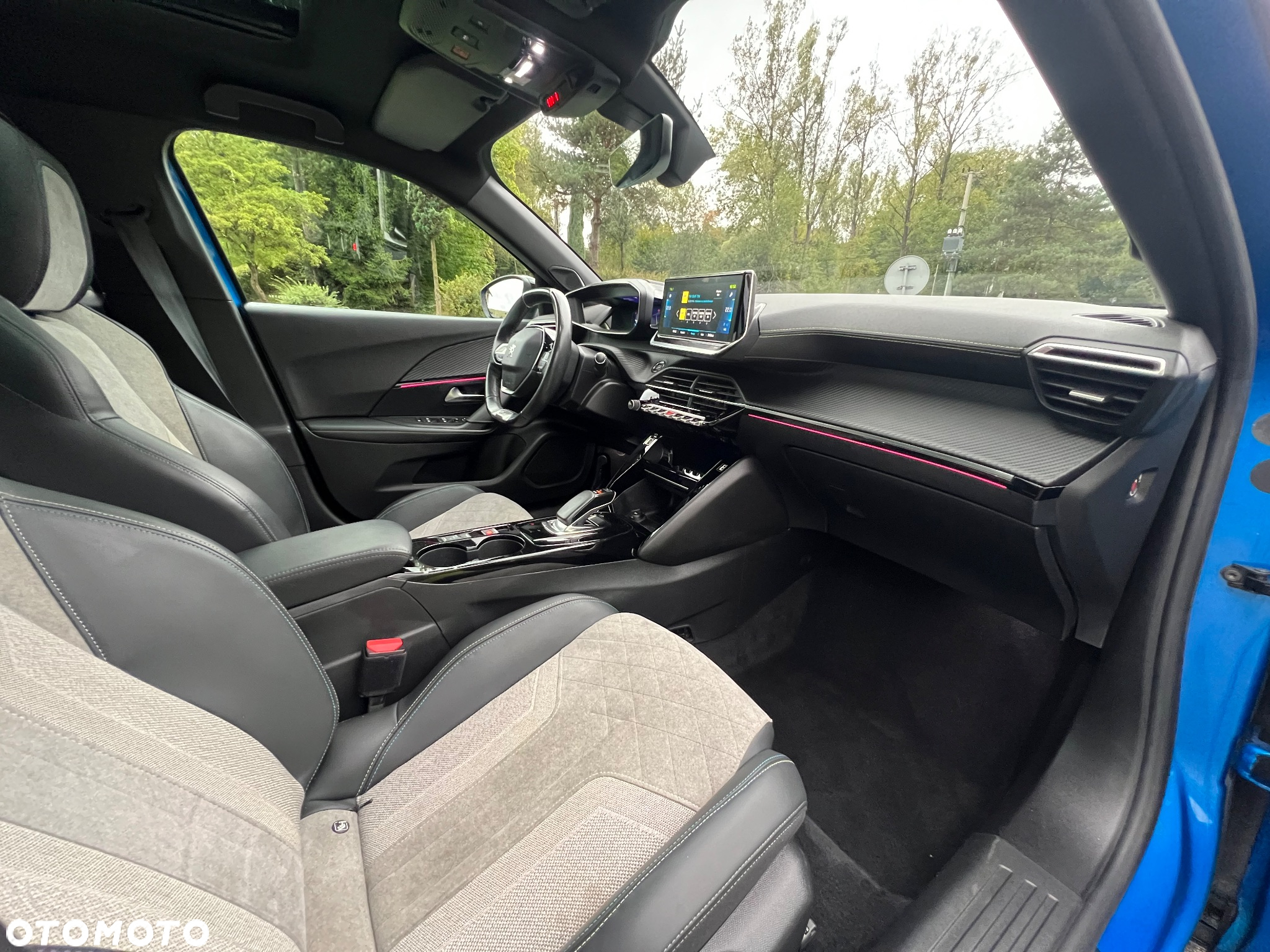 Peugeot 2008 e-2008 GT Line - 23