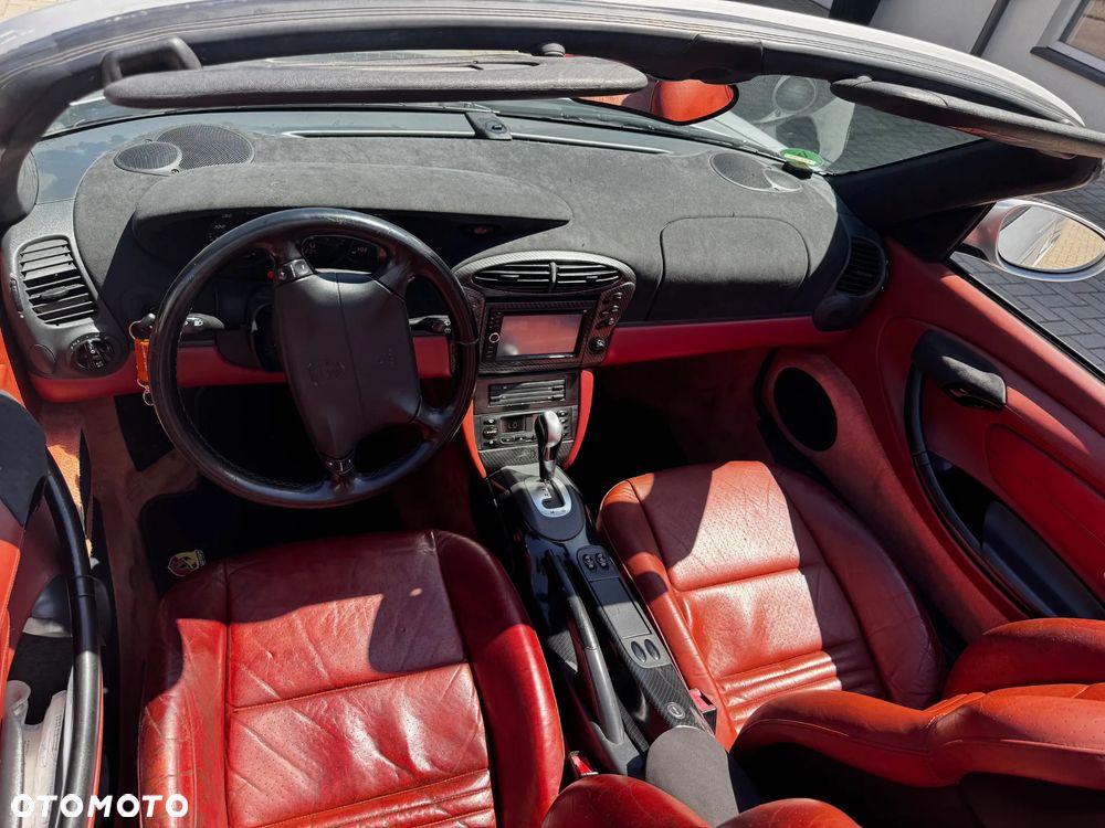 Porsche Boxster - 8