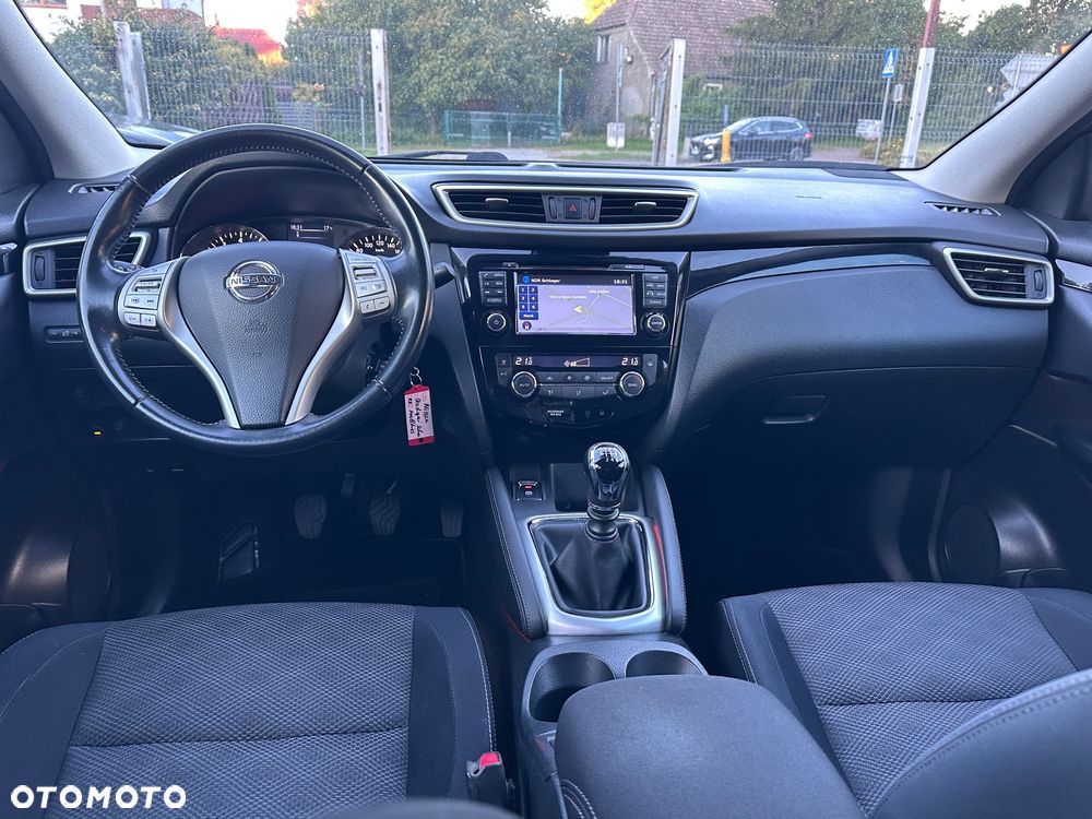 Nissan Qashqai 1.2 DIG-T N-Connecta EU6 - 7