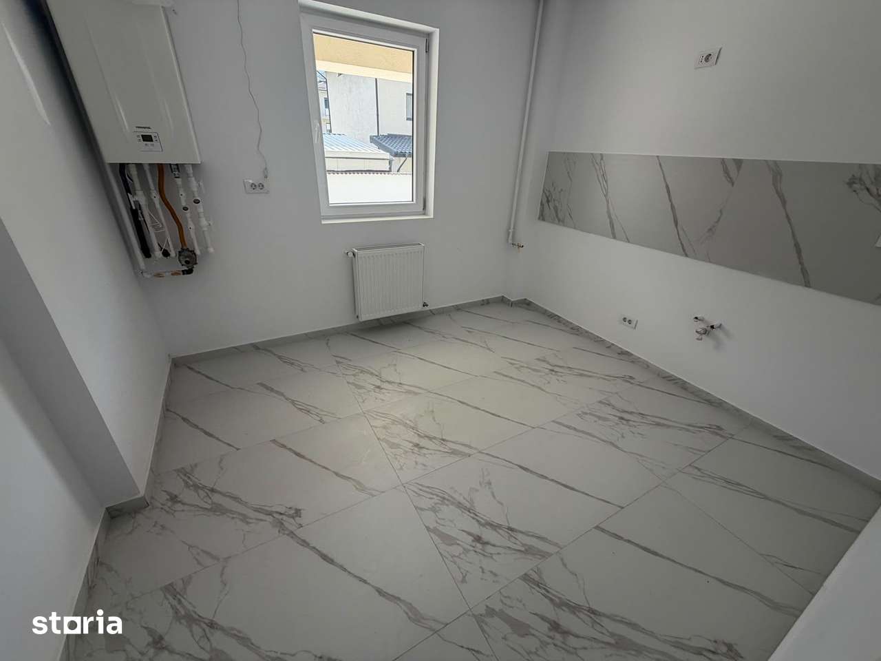 AP. 2 CAMERE - GRADINA PROPRIE 60 MP, BLOC FINALIZAT, PARCARE, COMS 0% — fotografia 2