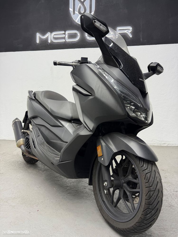Honda Forza - 2