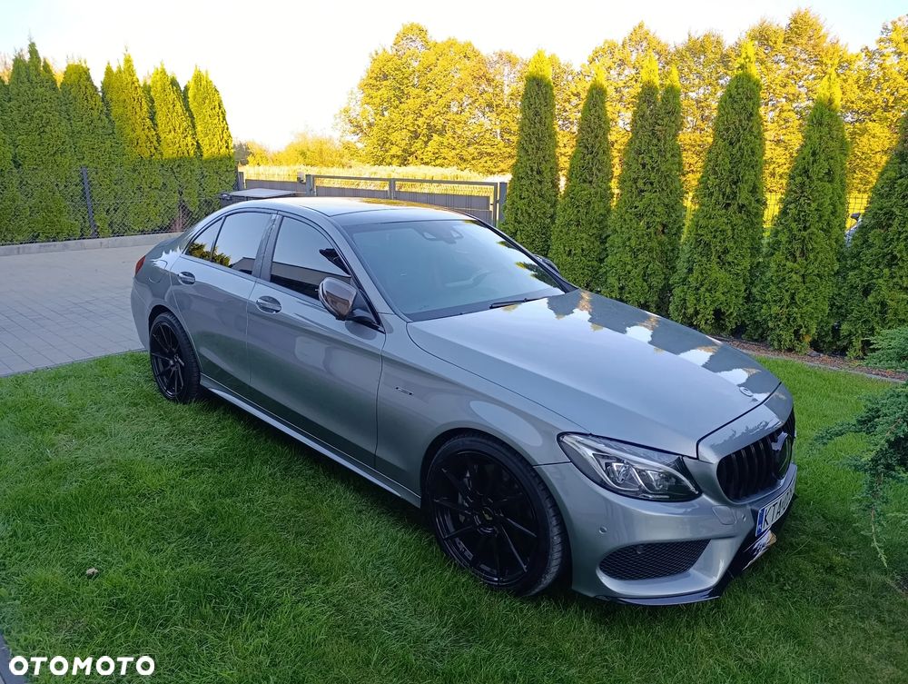 Mercedes-Benz Klasa C 450 AMG 4-Matic 7G-TRONIC - 34