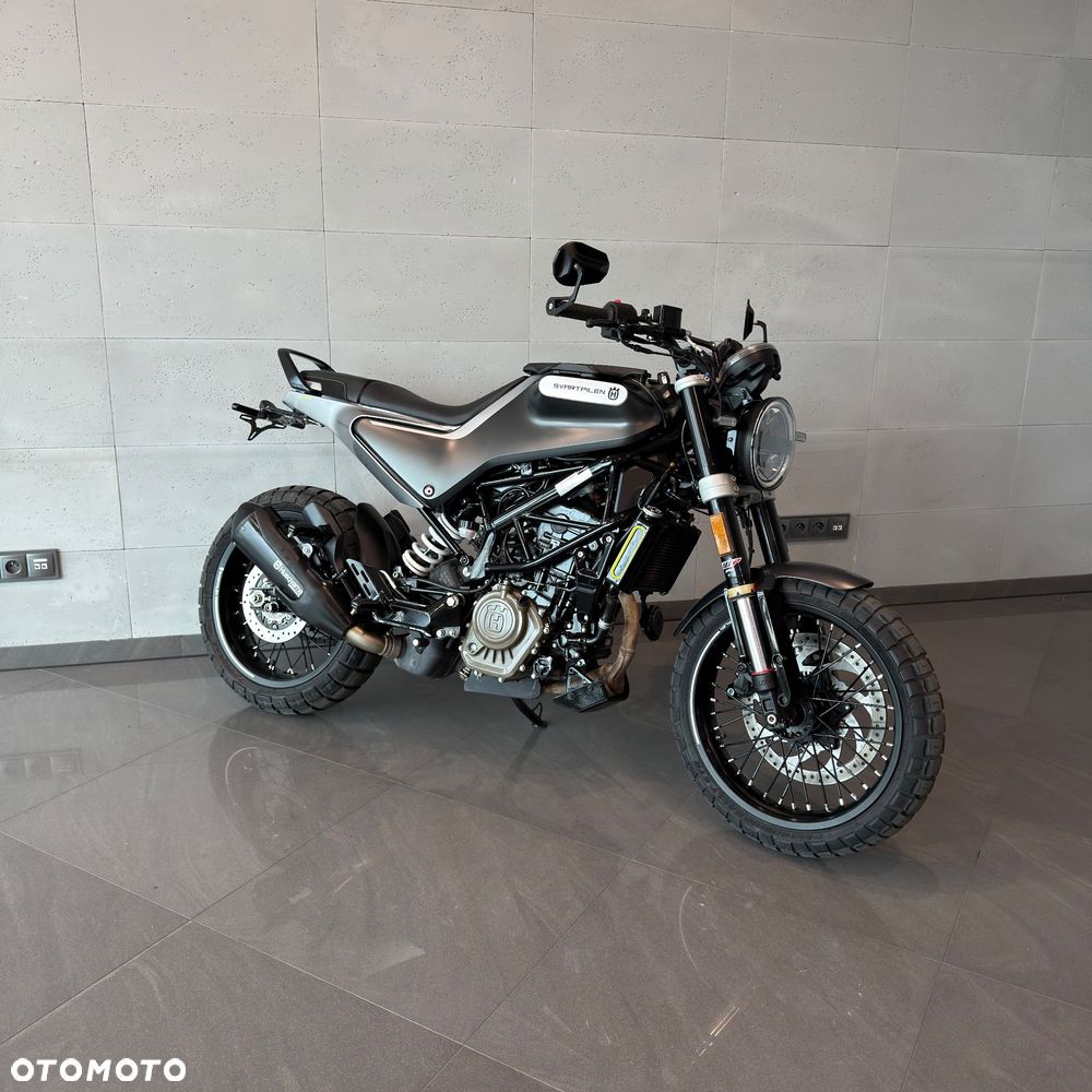 Husqvarna Svartpilen - 1