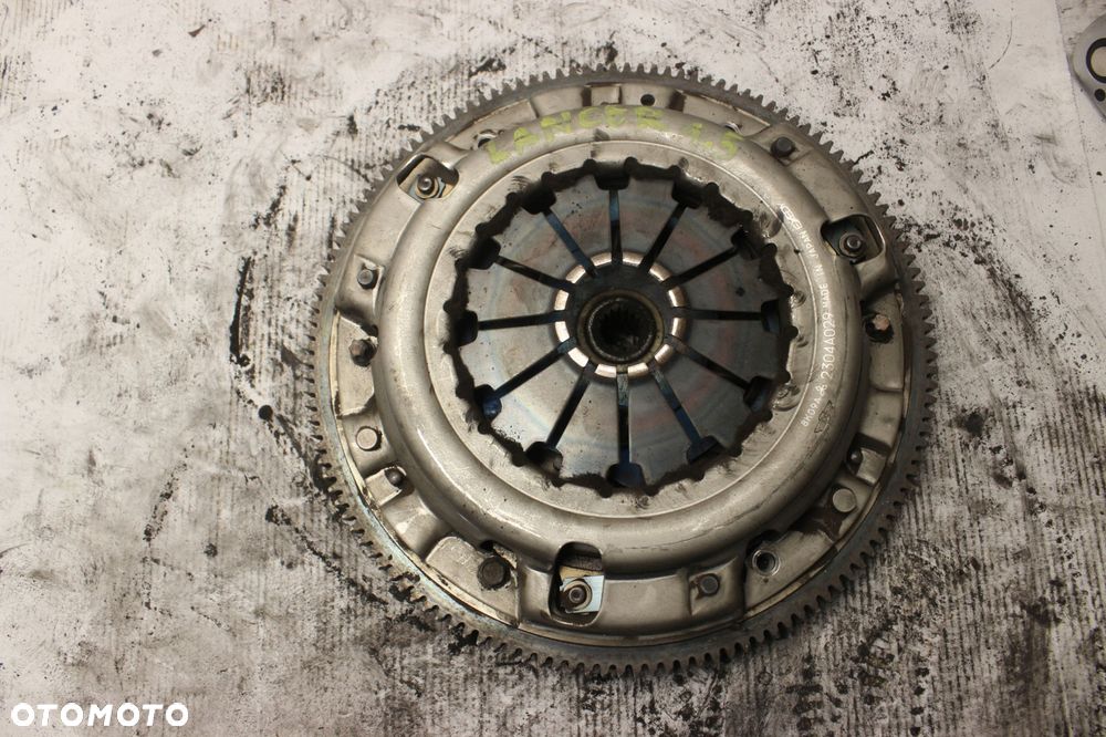 MITSUBISHI LANCER VIII 1.5 B 07R- SPRZĘGŁO TARCZA DOCISK KOMPLET - 1