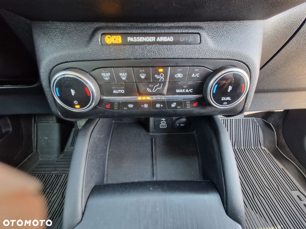 Ford Kuga 2.0 EcoBlue FWD ST-Line - 25