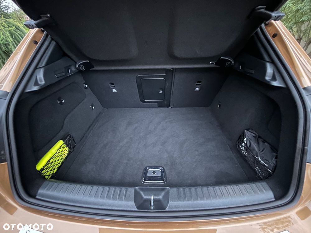 Mercedes-Benz GLA 220 4-Matic AMG Line - 33