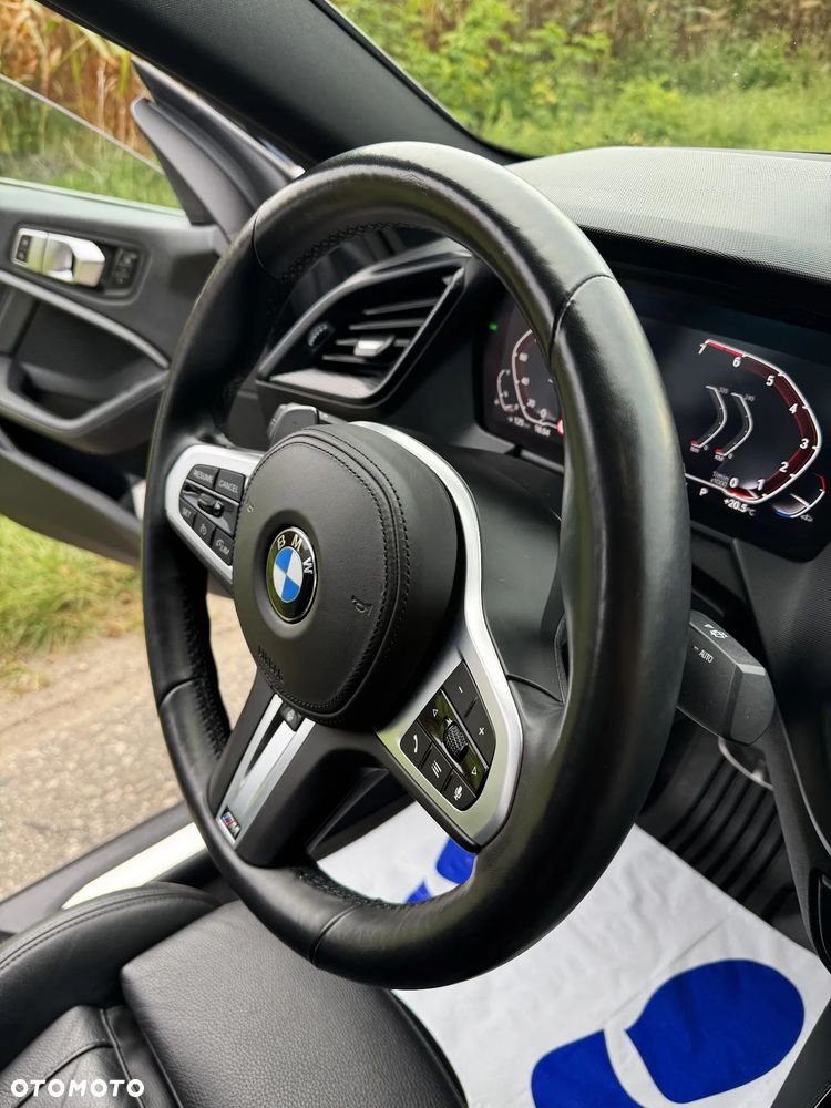 BMW Seria 2 220i M Sport - 24