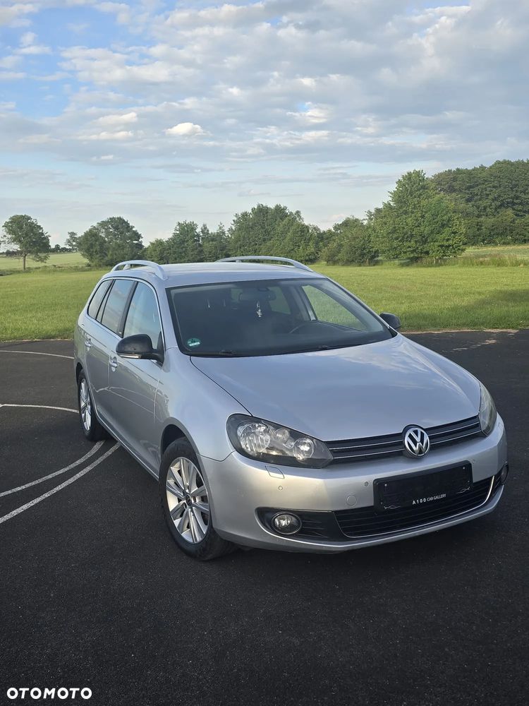 Volkswagen Golf 2.0 TDI DPF Style - 1