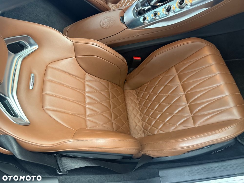 Mercedes-Benz AMG GT - 17