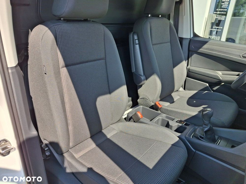 Volkswagen Caddy - 27