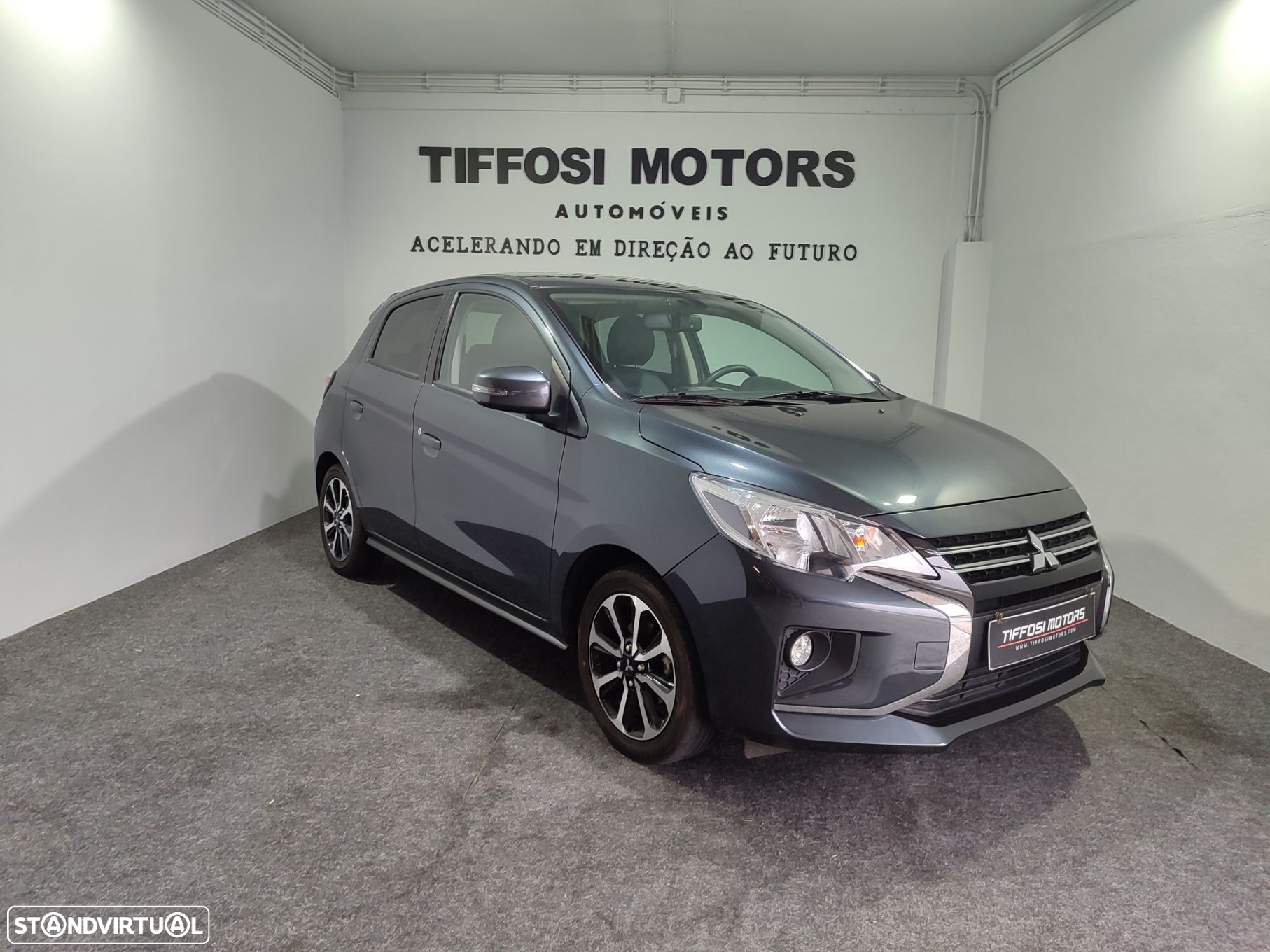 Mitsubishi Space Star 1.2 Intense Connect Edition - 2
