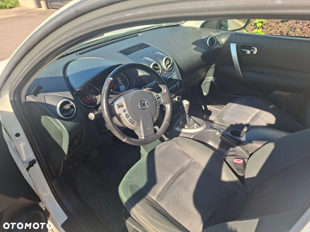 Nissan Qashqai - 7