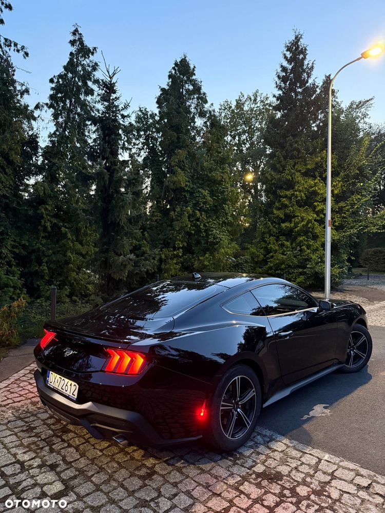 Ford Mustang 2.3 Eco Boost - 4