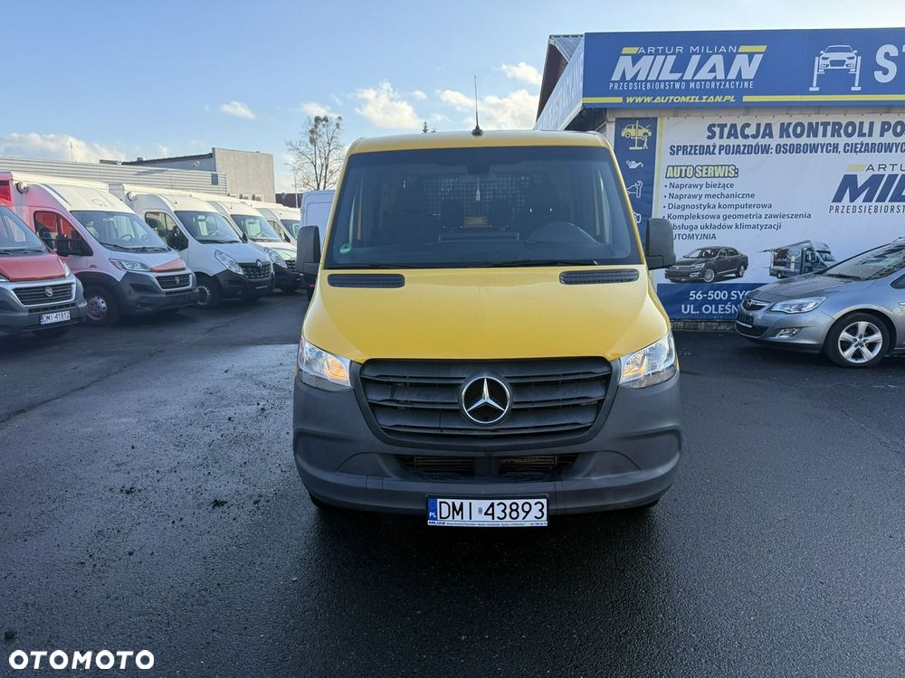 Mercedes-Benz Sprinter - 5