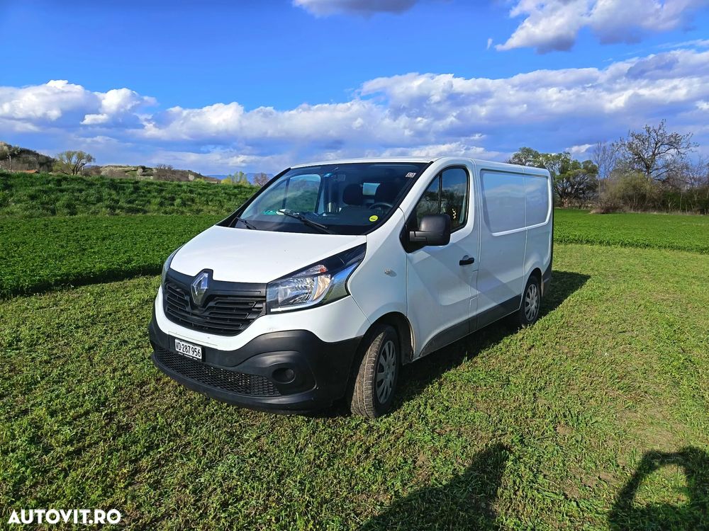 Renault Trafic - 2