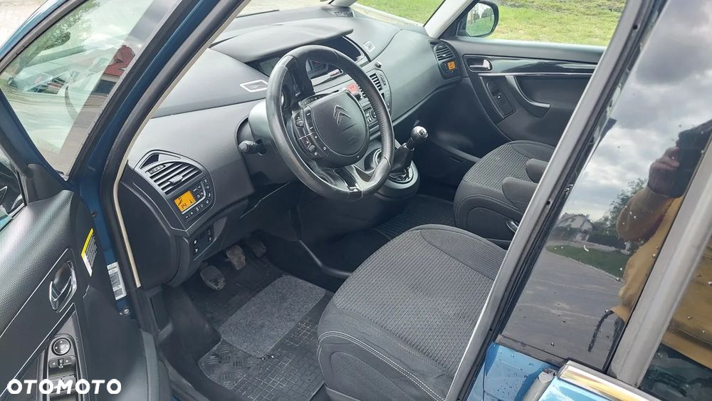 Citroën C4 Picasso - 10