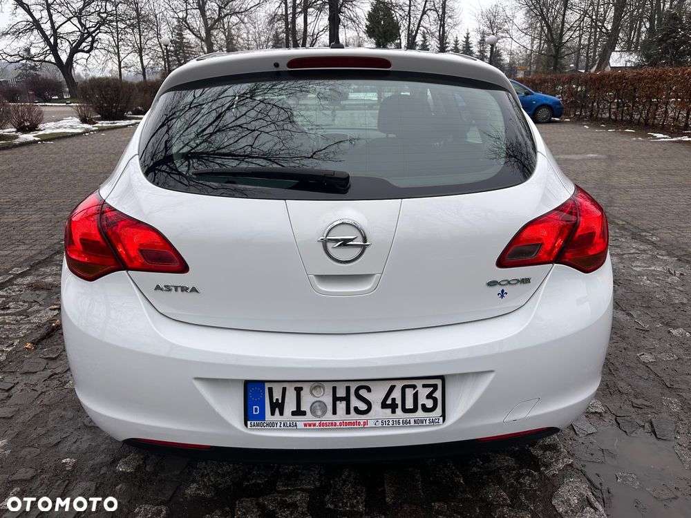 Opel Astra 1.4 ecoFLEX - 29
