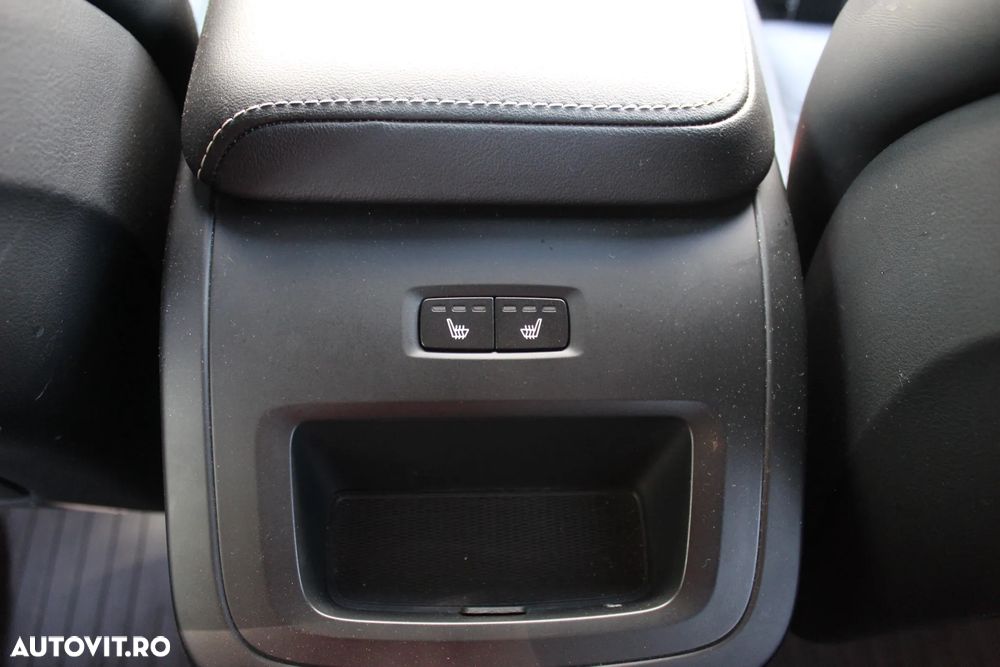 Volvo XC 60 B5 D AWD Geartronic RDesign - 30