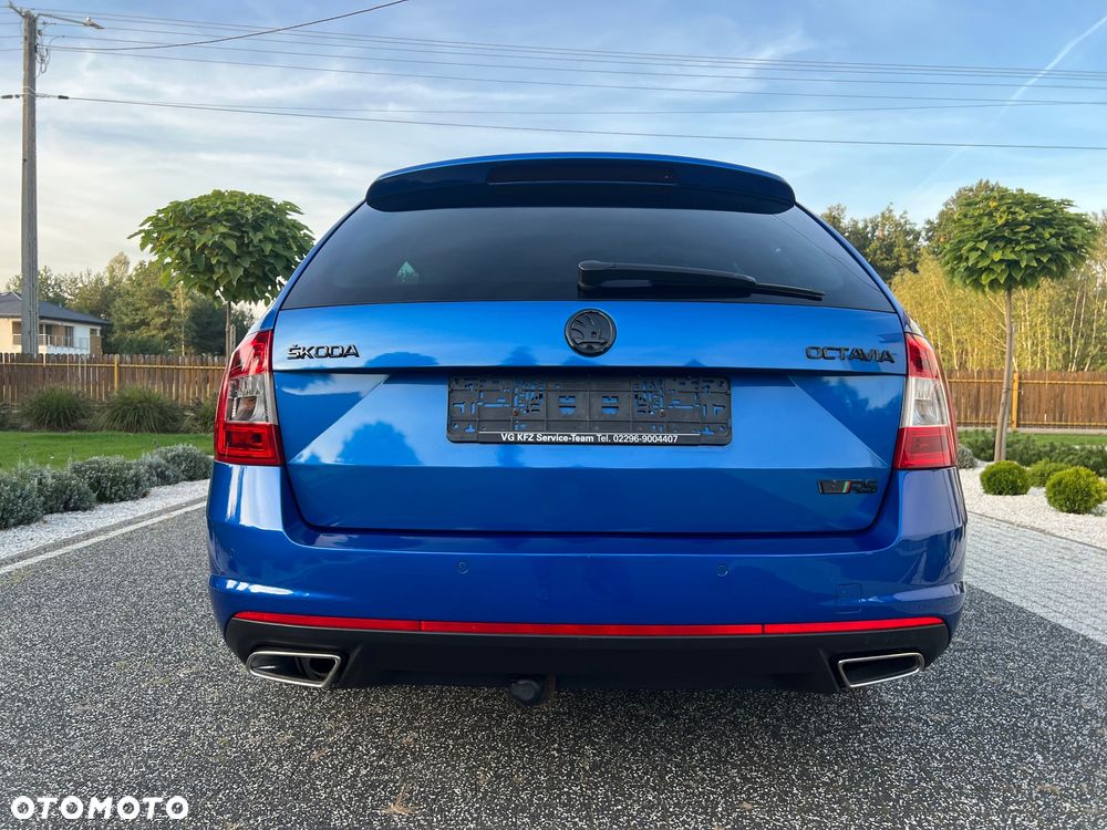 Skoda Octavia 2.0 TDI RS DSG - 5
