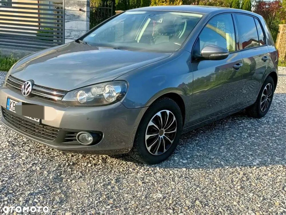 Volkswagen Golf 1.6 TDI DPF Highline - 1