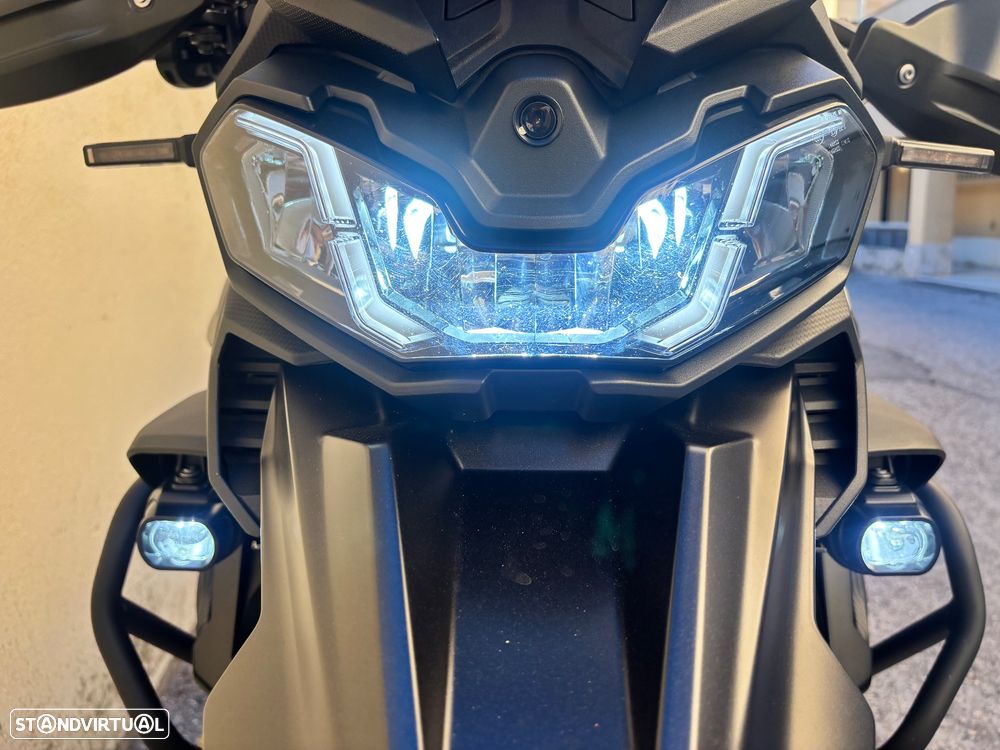 Voge 900DSX - 12