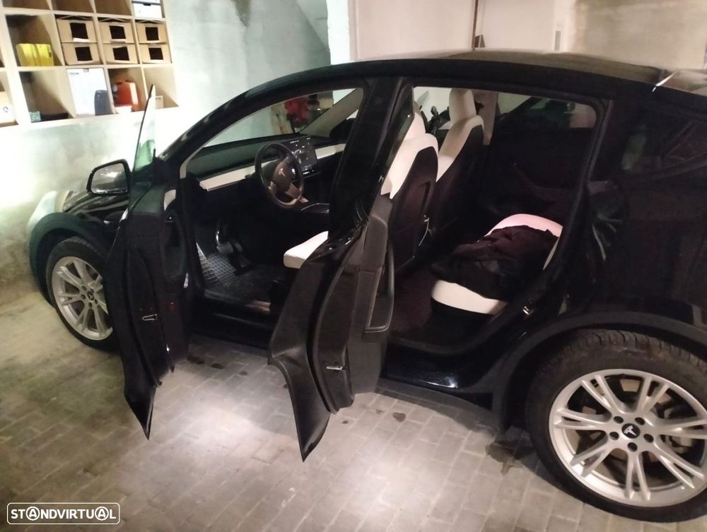 Tesla Model Y Long Range Tração Integral - 3