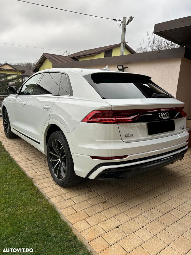 Audi Q8 - 4