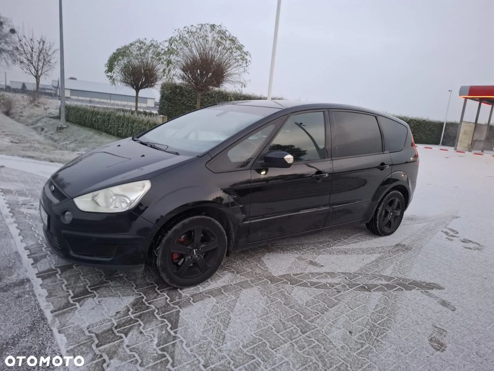 Ford S-Max - 9