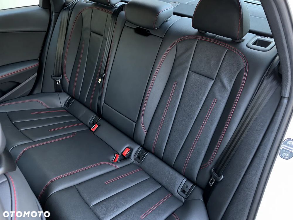 Audi A4 Limousine 2.0 TFSI Quattro S tronic - 18