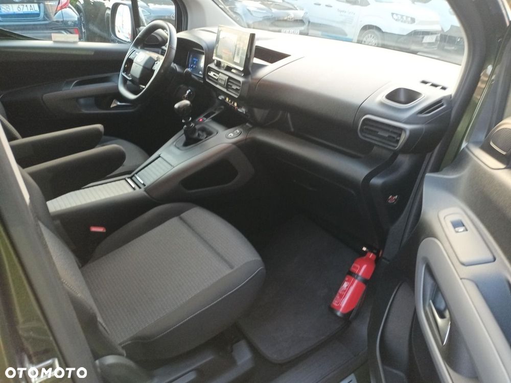 Toyota Proace City Verso 1.5 D-4D Family - 6