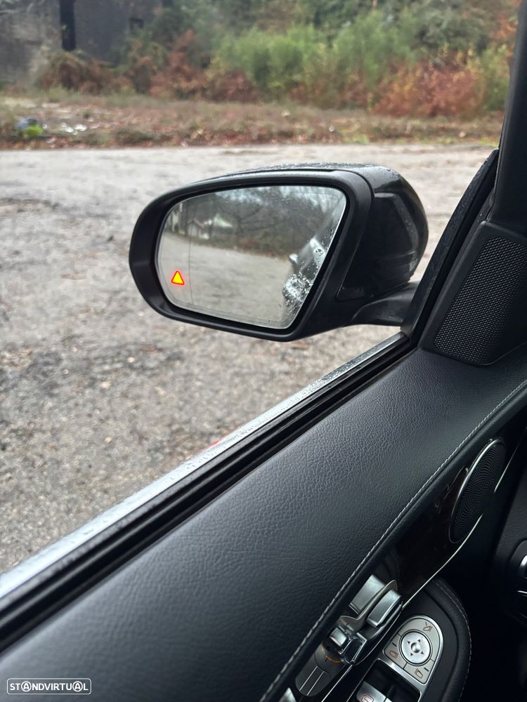 Mercedes-Benz C 300 h AMG Line - 16