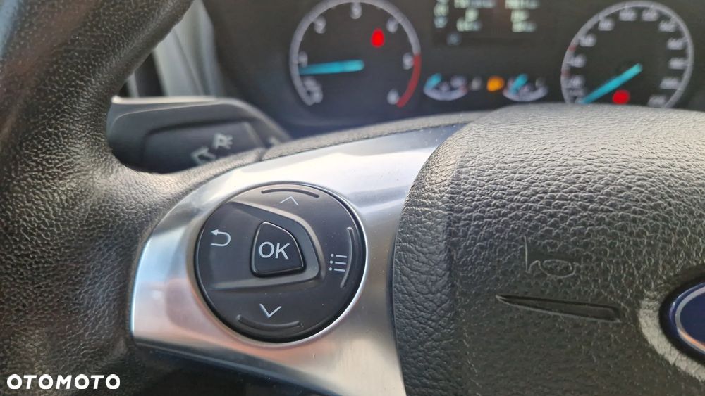 Ford Transit Connect - 13