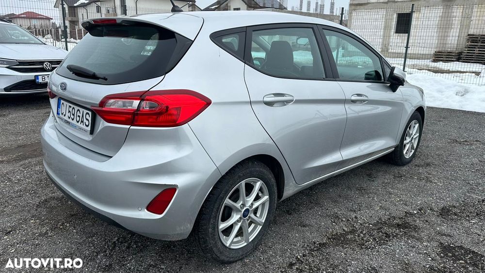 Ford Fiesta 1.1 COOL&CONNECT - 4