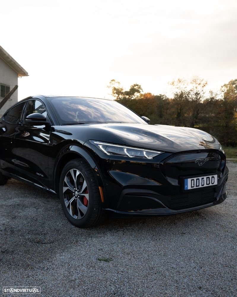 Ford Mustang Mach-E AWD PREMIUM - 1