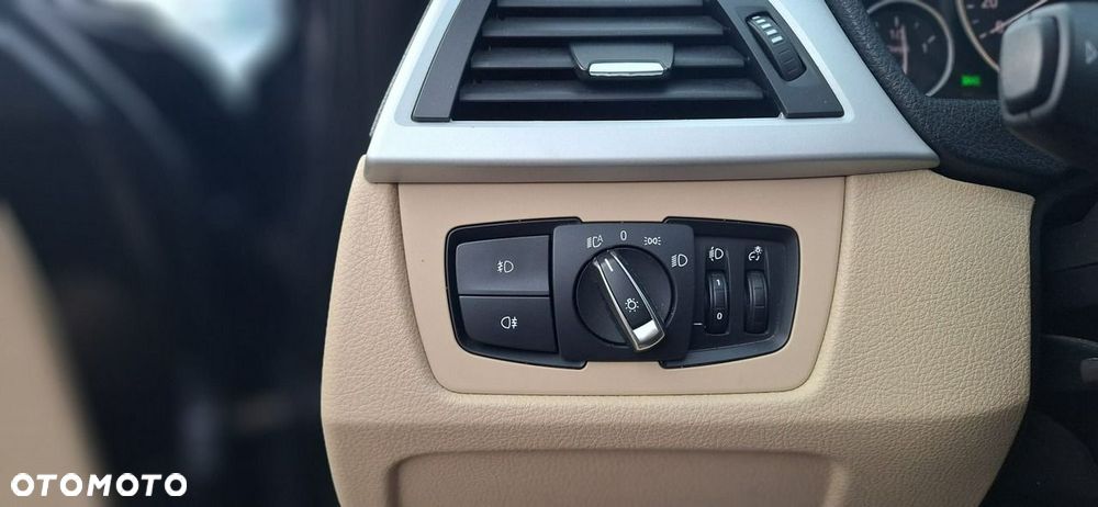 BMW Seria 3 - 23