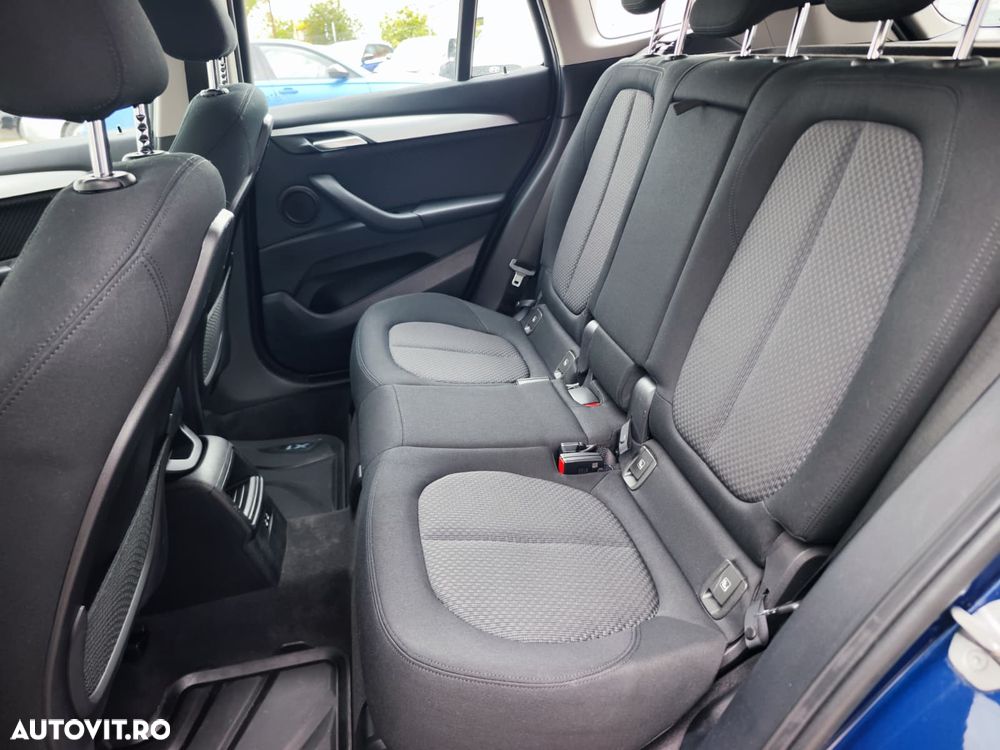 BMW X1 - 15
