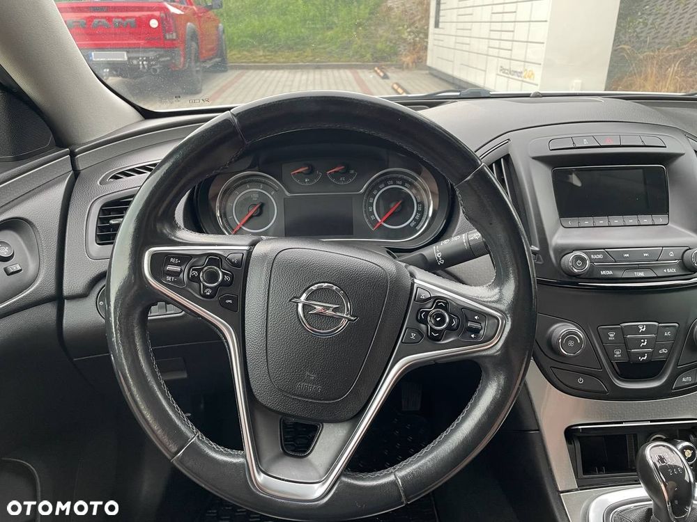 Opel Insignia 2.0 CDTI Cosmo - 11