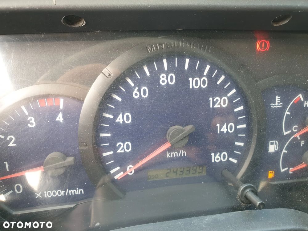 Mitsubishi FUSO FB83 - 14