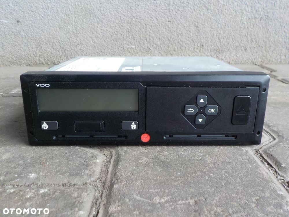 VW CRAFTER TACHOGRAF CYFROWY VDO 12V - 1