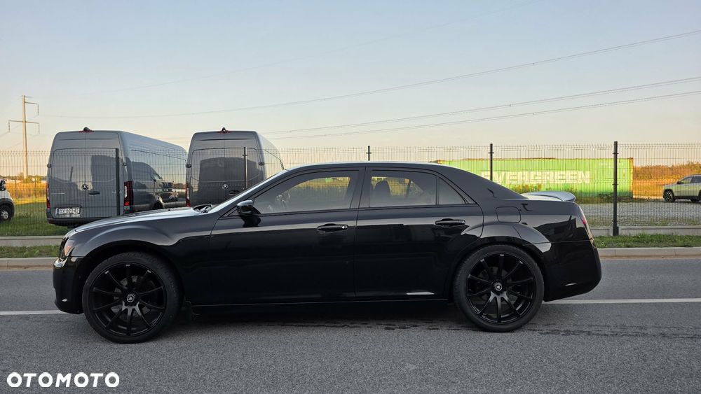 Chrysler 300C - 9
