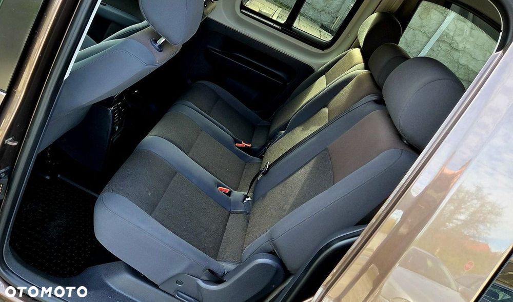 Volkswagen Caddy Maxi Trendline - 32