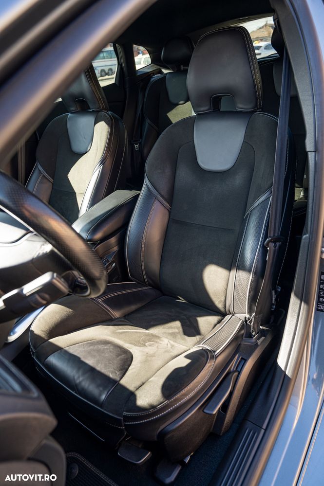 Volvo V40 D2 Momentum - 12