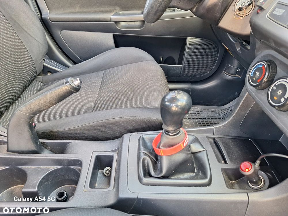 Mitsubishi Lancer 1.5 Inform - 25