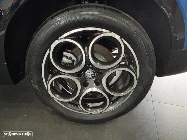 Alfa Romeo Tonale 1.3 Plug-In Hybrid Sprint e-AWD - 6