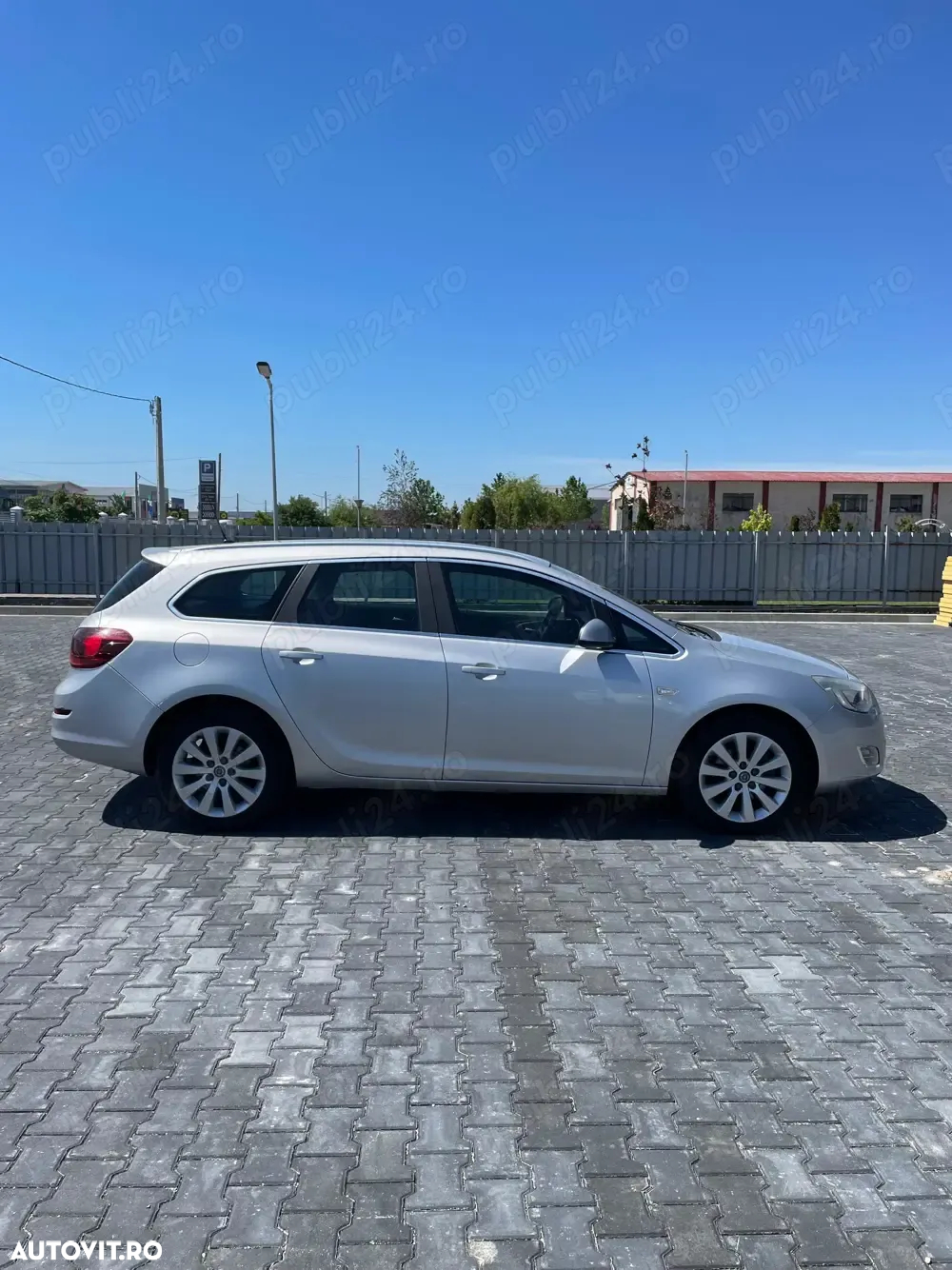 Opel Astra 1.7 CDTI Cosmo - 4