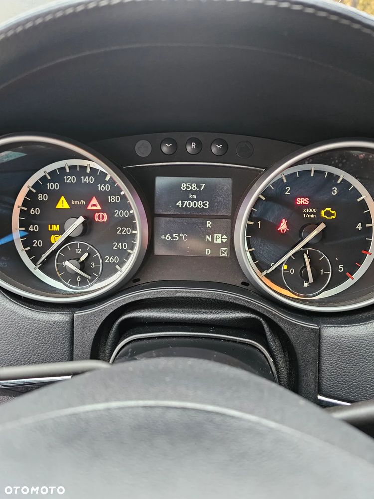 Mercedes-Benz GL 350 CDI DPF 4Matic BlueEFFICIENCY 7G-TRONIC - 15